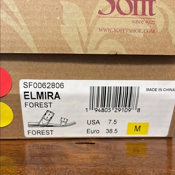 Sofft Olive Green Buckle Sandals - Picture 4 of 13